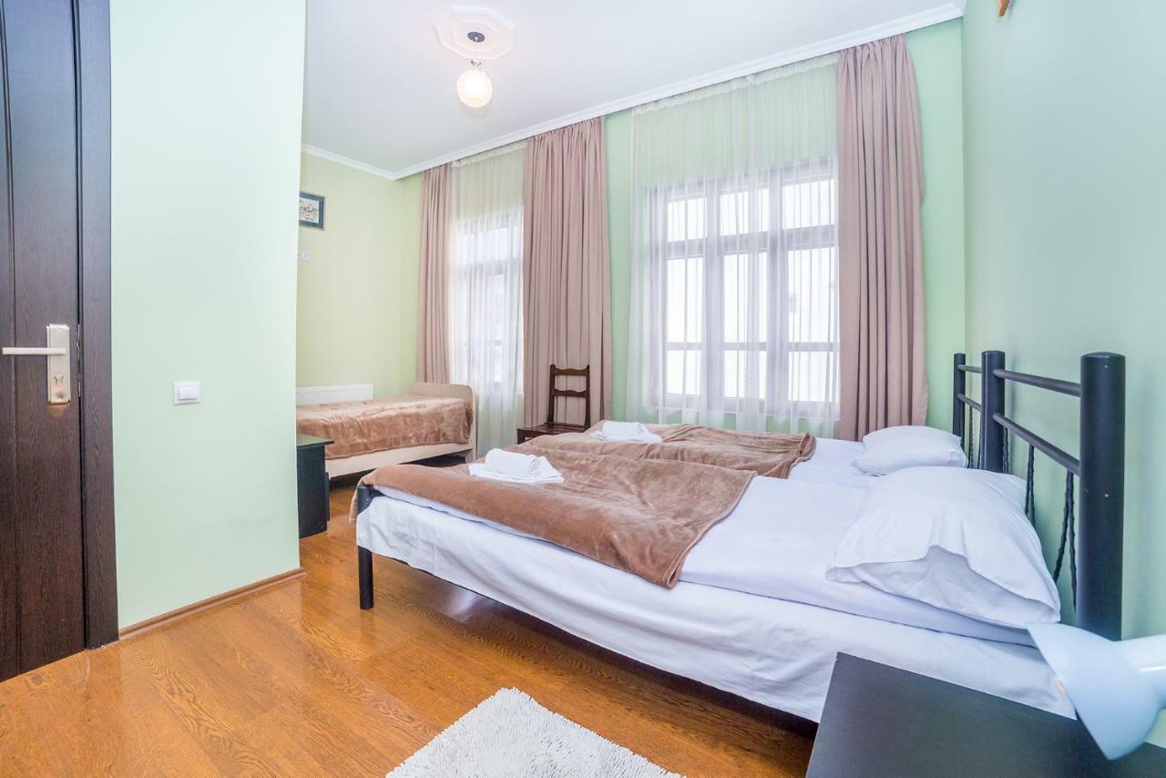 Hotel Gallery 메스티아 외부 사진