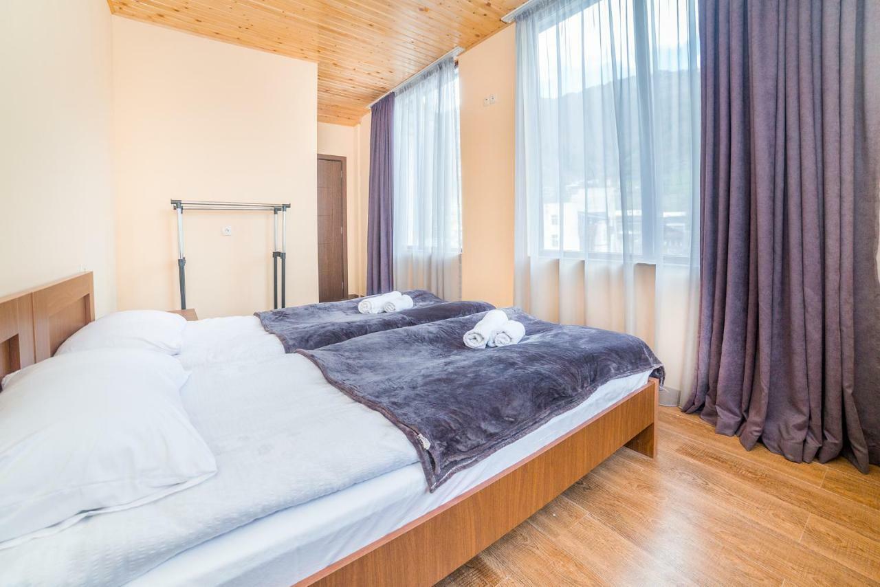 Hotel Gallery 메스티아 외부 사진
