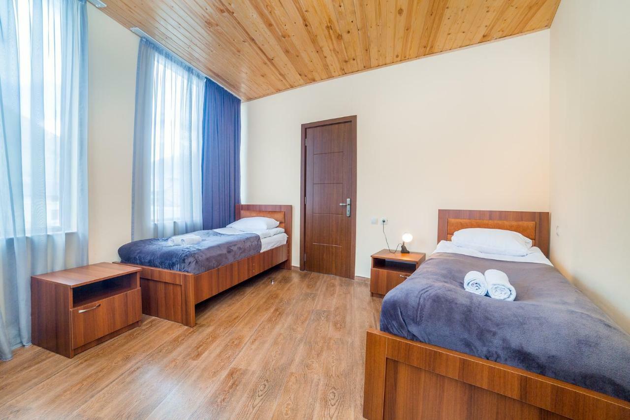 Hotel Gallery 메스티아 외부 사진